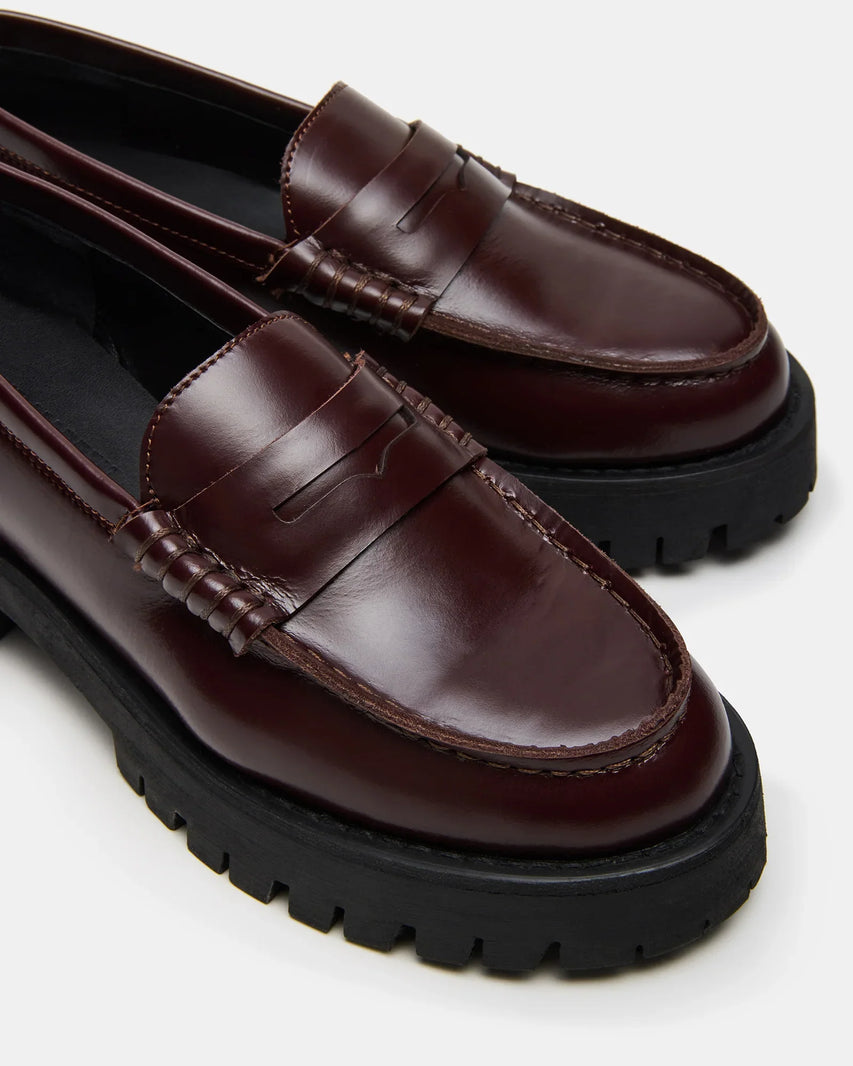 LANGSTEN BURGUNDY - Women's Shoes - Steve Madden Canada