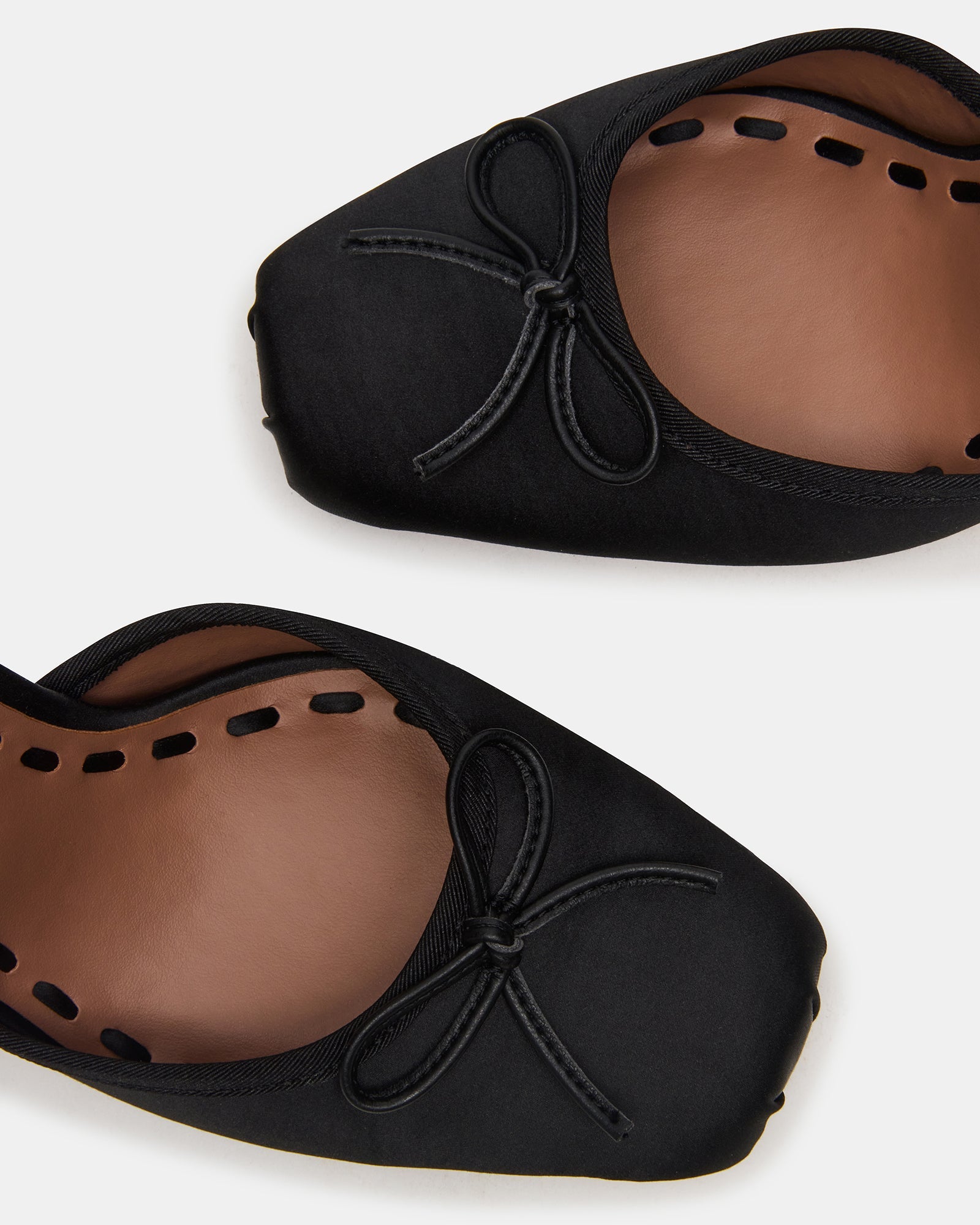 LARINA BLACK SATIN - Women's Shoes - Steve Madden Canada