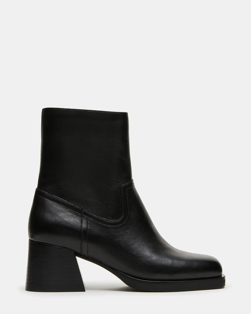 LATCHES BLACK LEATHER - Women's Shoes - Steve Madden Canada