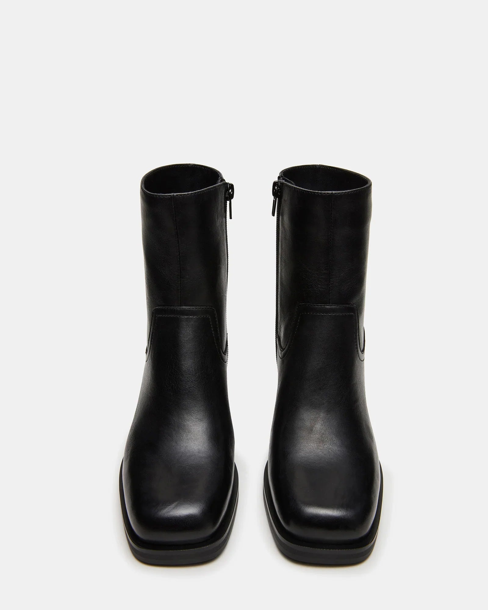LATCHES BLACK LEATHER - Women's Shoes - Steve Madden Canada