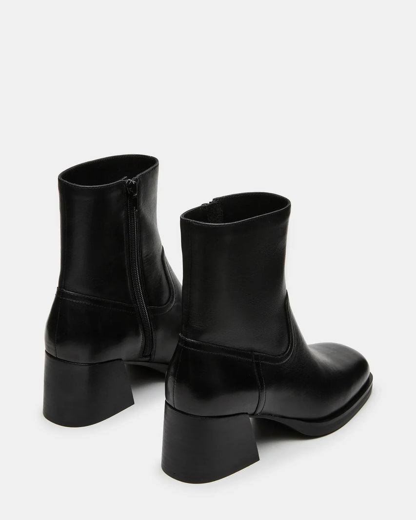 LATCHES BLACK LEATHER - Women's Shoes - Steve Madden Canada