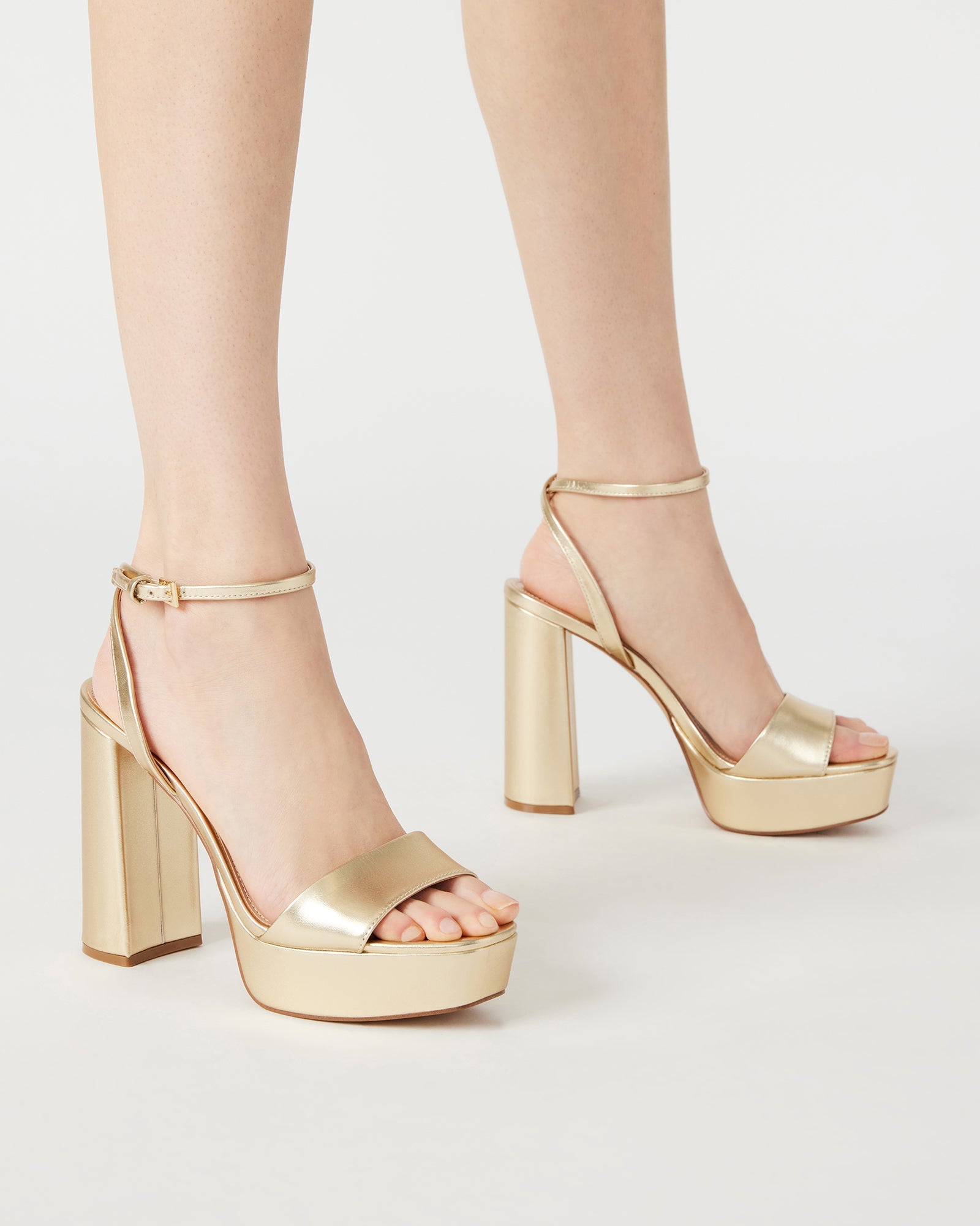 LESSA GOLD - Women's Shoes - Steve Madden Canada