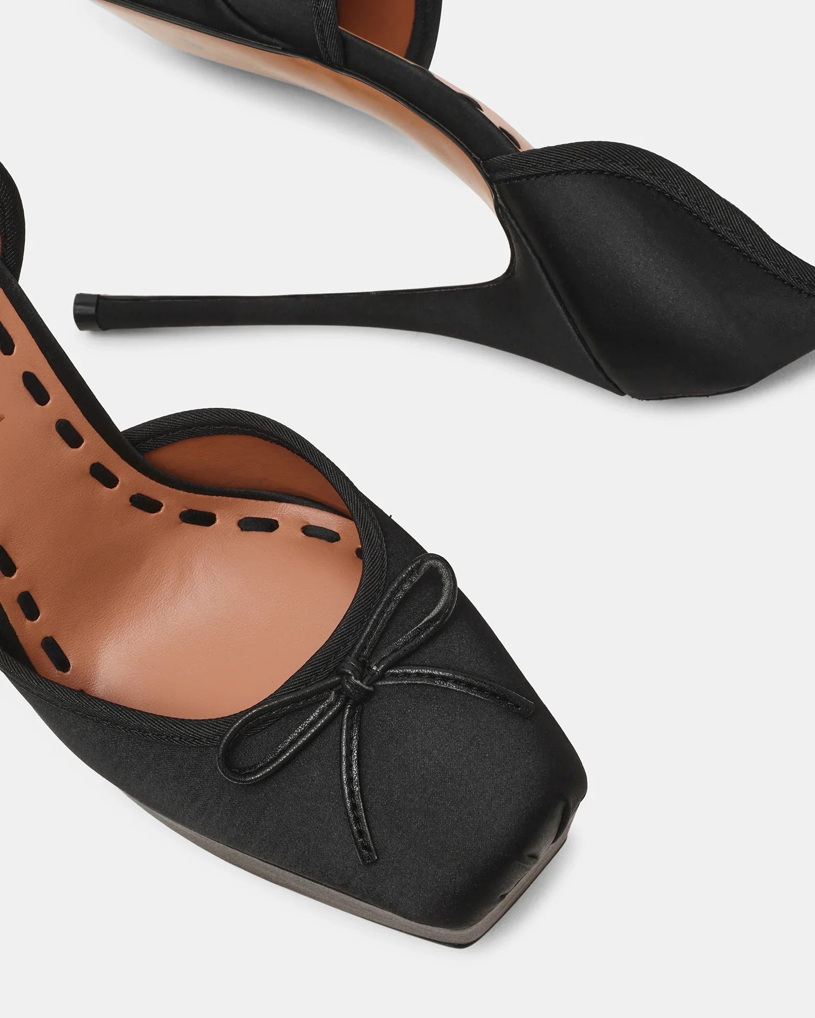 LISTEN BLACK SATIN - Women's Shoes - Steve Madden Canada