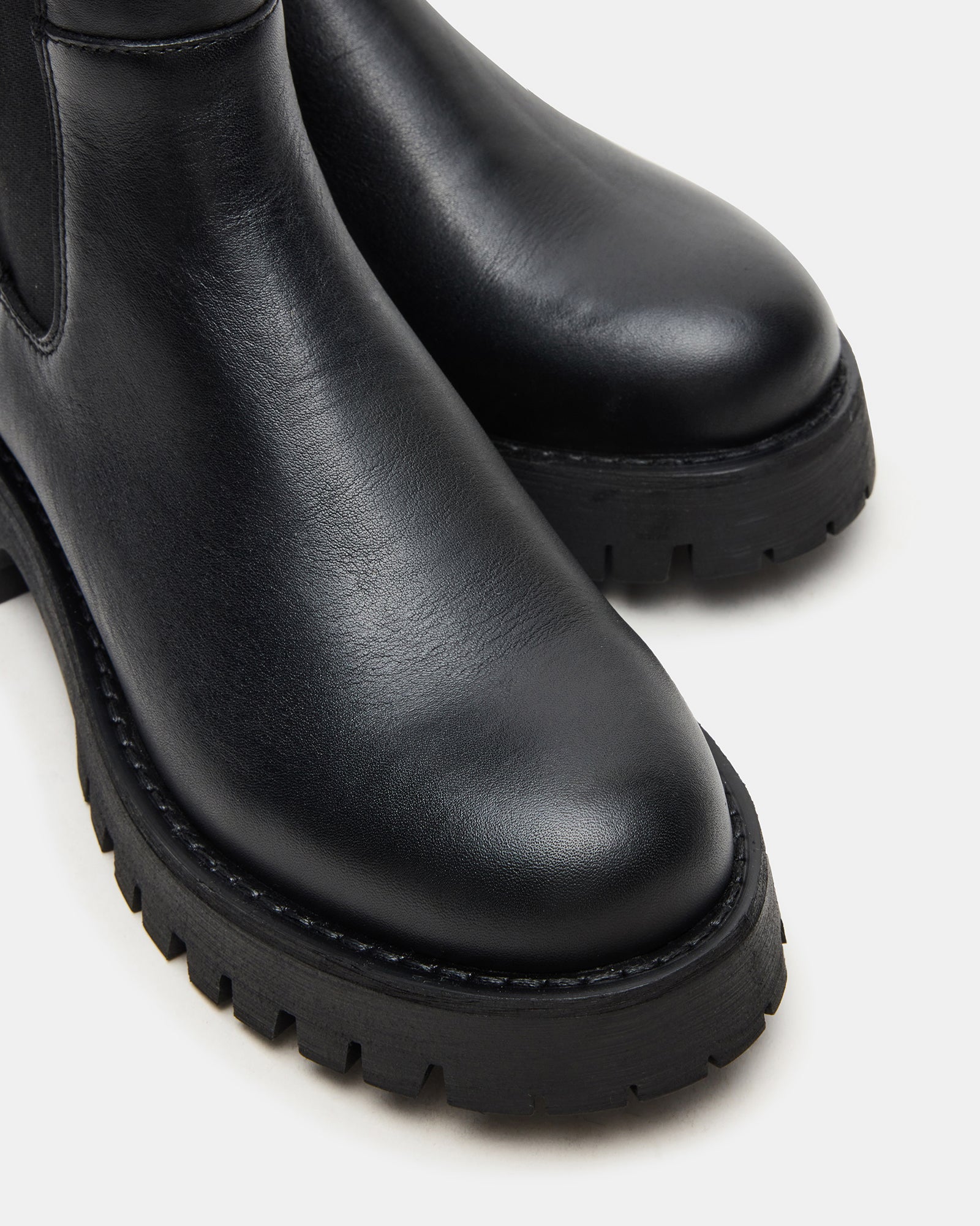 LOWA BLACK LEATHER - Women's Shoes - Steve Madden Canada