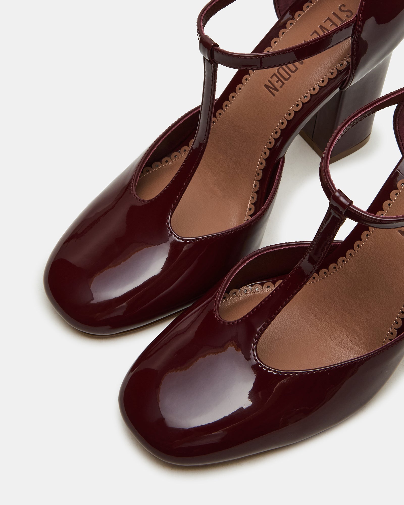 MALCOLM BURGUNDY PATENT - Women's Shoes - Steve Madden Canada