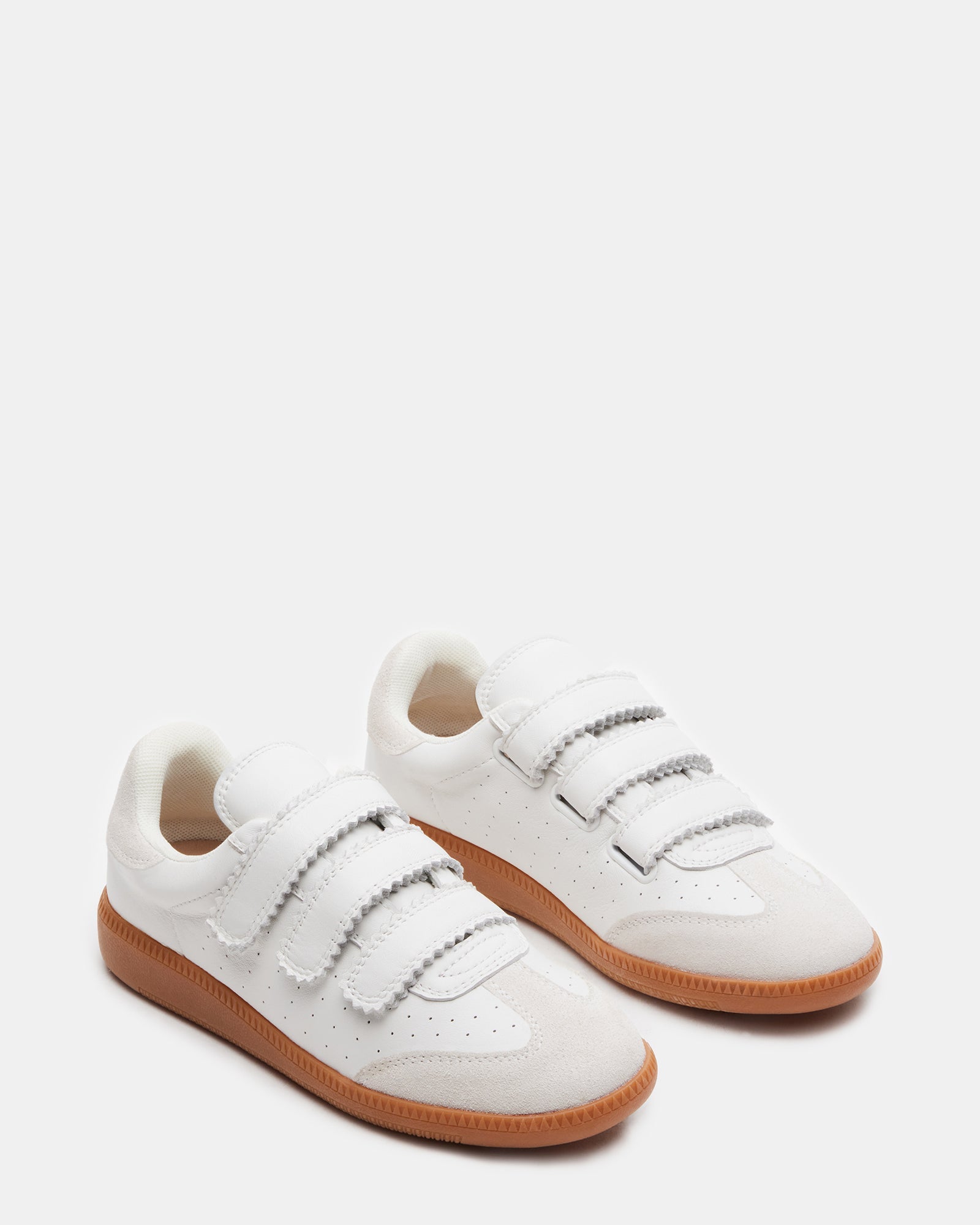 MOMENTUM WHITE - Women's Shoes - Steve Madden Canada