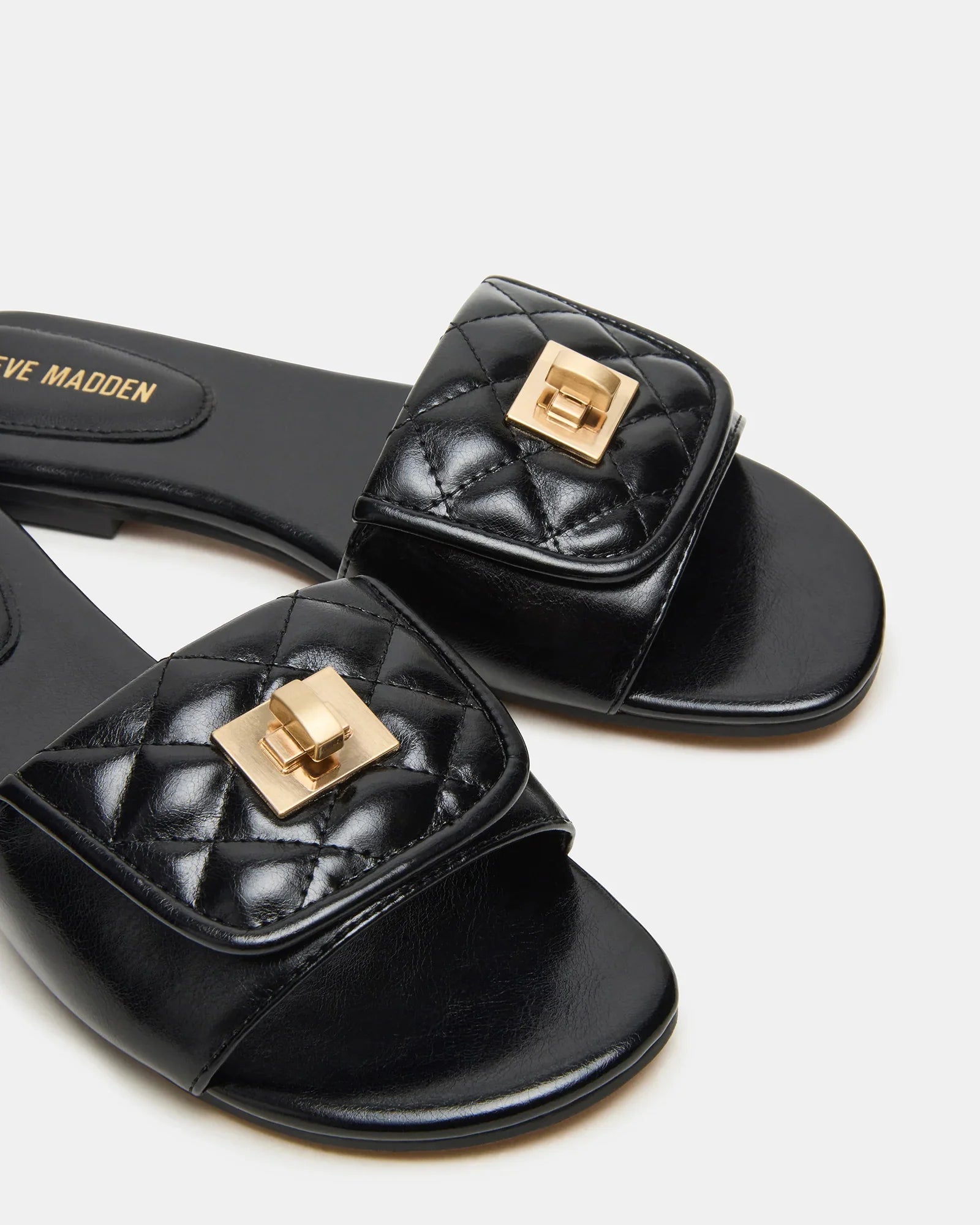MORELAND BLACK - Women's Shoes - Steve Madden Canada