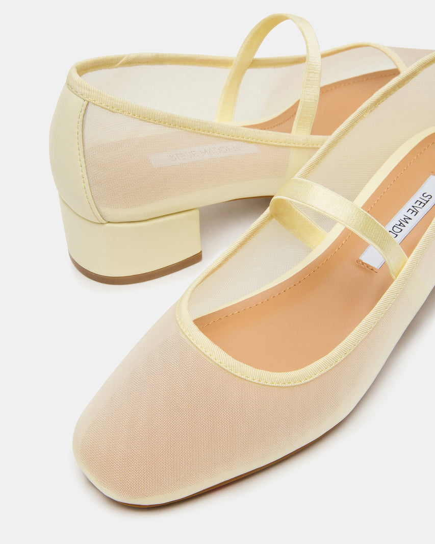MURAL YELLOW - Women's Shoes - Steve Madden Canada