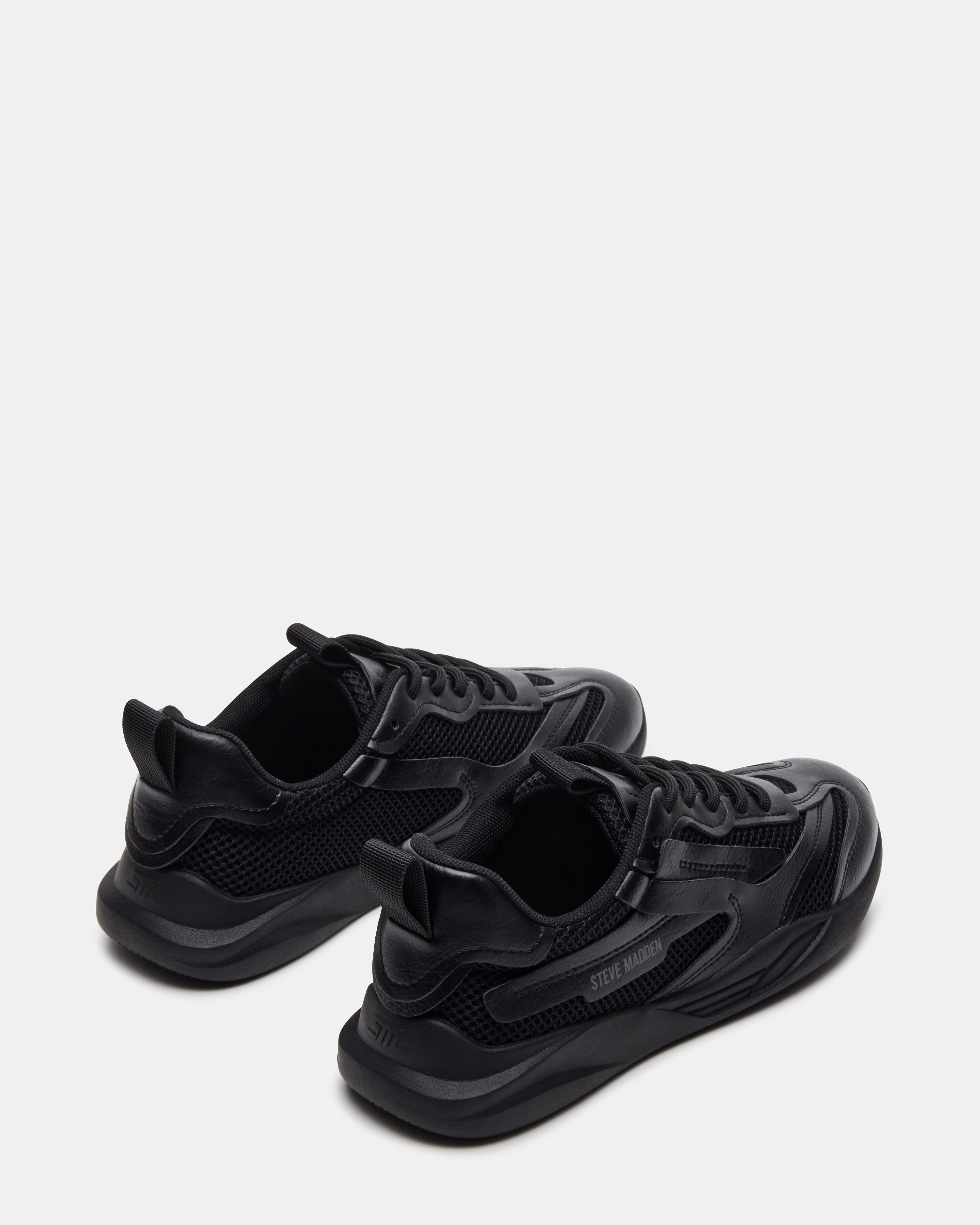 POUNCE BLACK - Women's Shoes - Steve Madden Canada