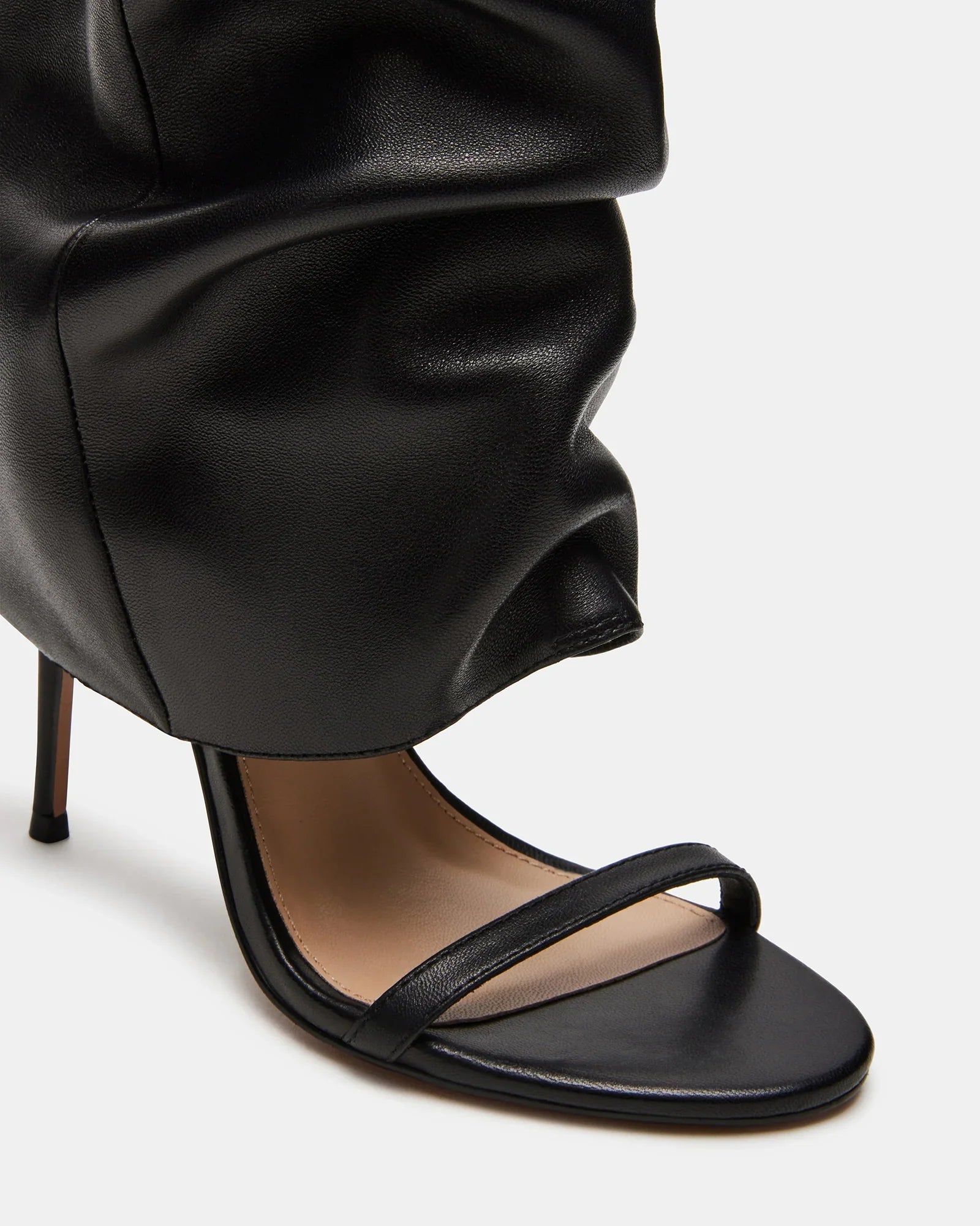 RAVINE BLACK - Women's Shoes - Steve Madden Canada