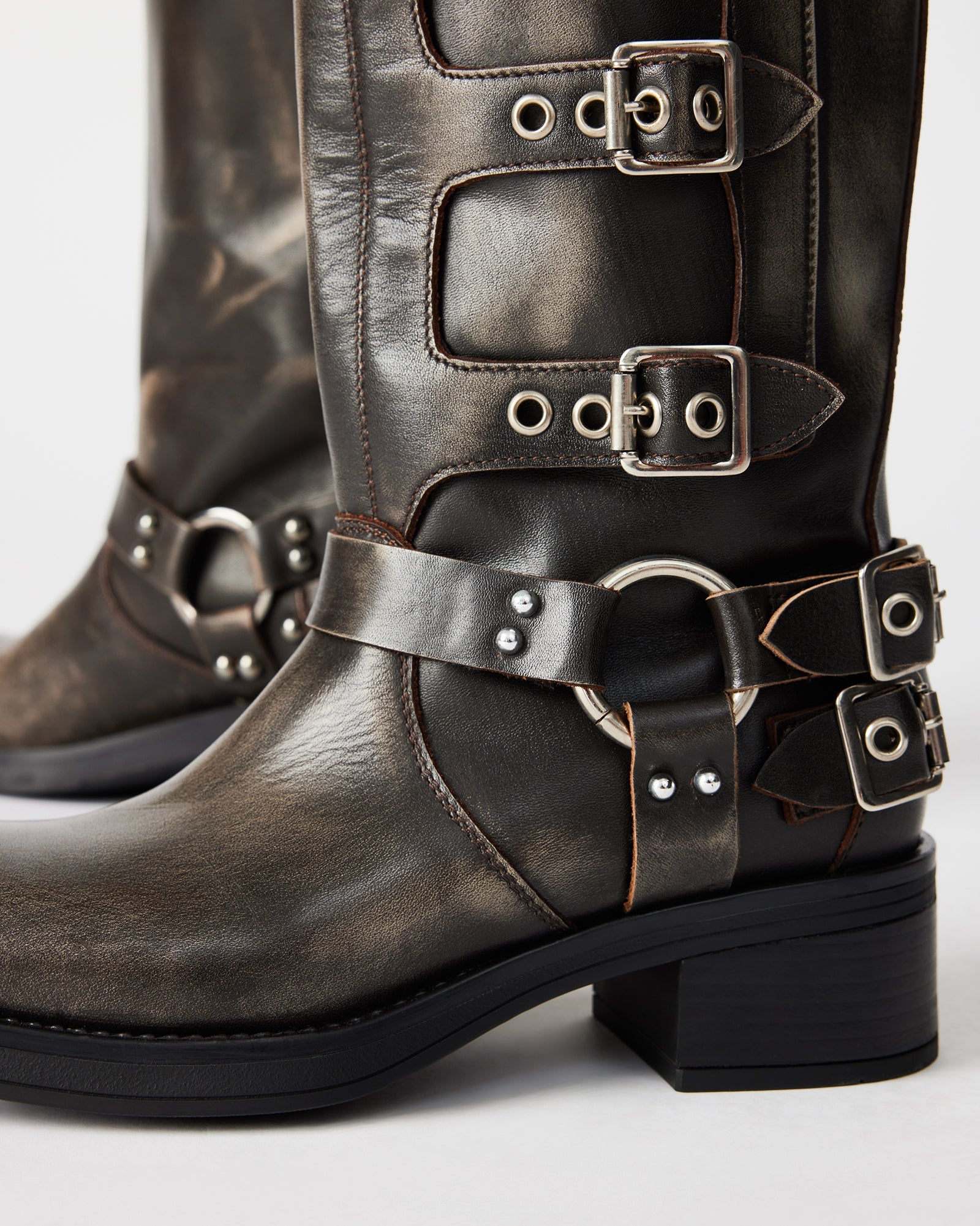 ROCKYY BROWN LEATHER - Women's Shoes - Steve Madden Canada