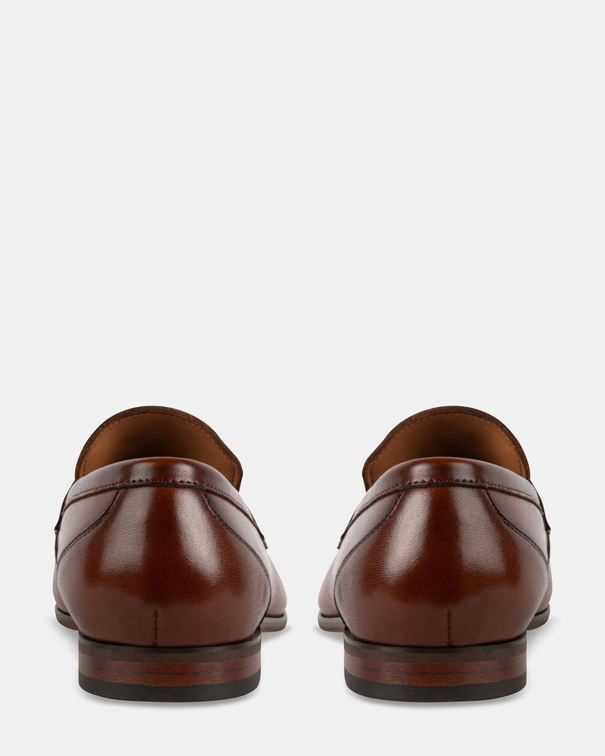 TAVER TAN LEATHER - Men's Shoes - Steve Madden Canada