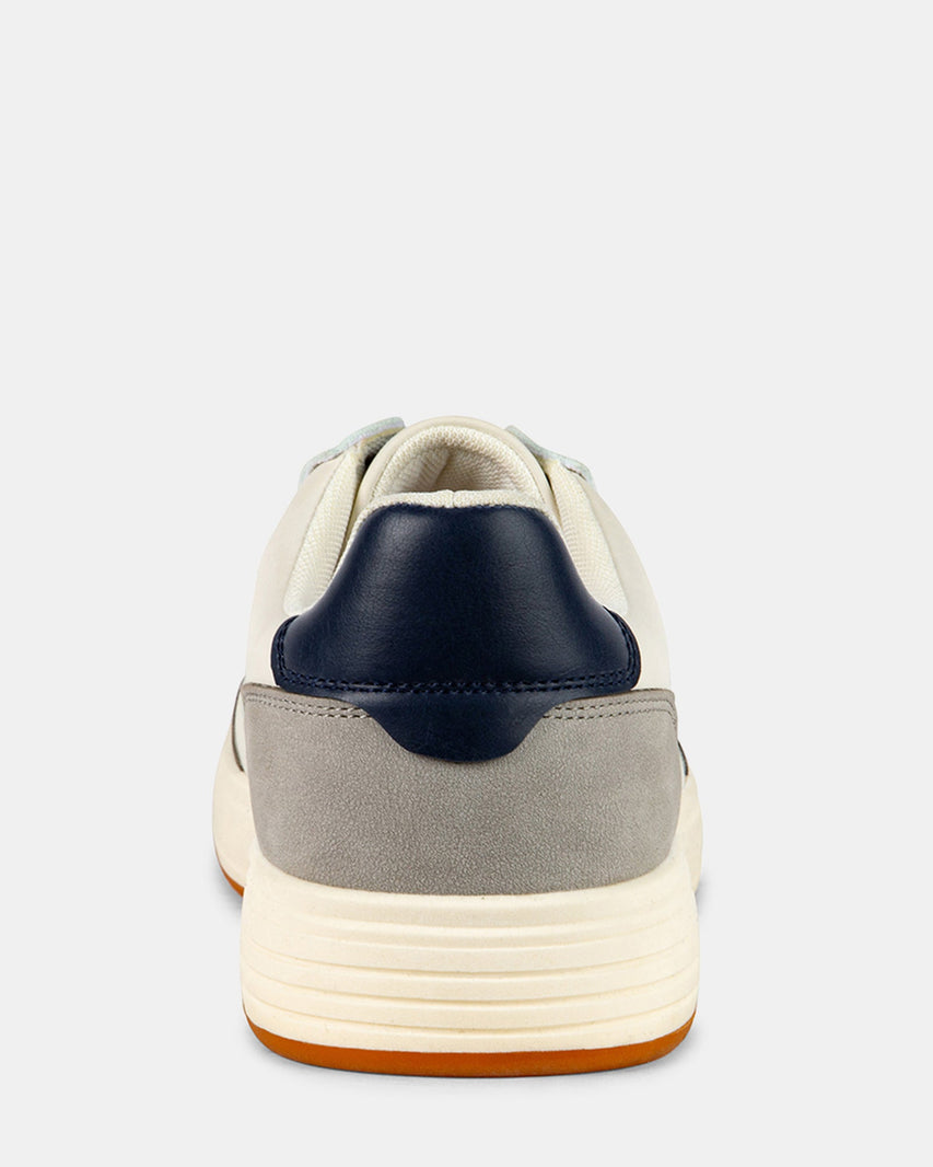 TAVISH WHITE - Men's Shoes - Steve Madden Canada