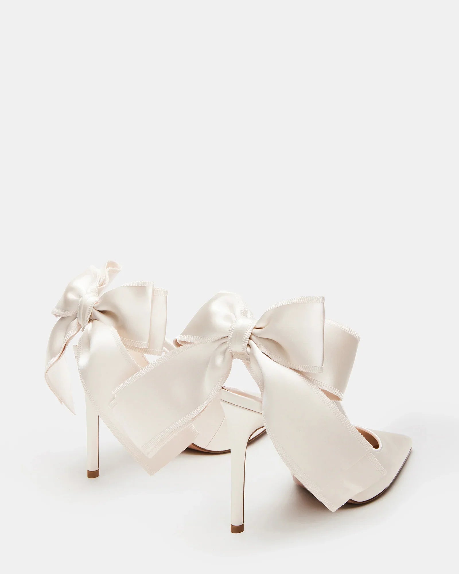 TEACUP WHITE SATIN - Women's Shoes - Steve Madden Canada