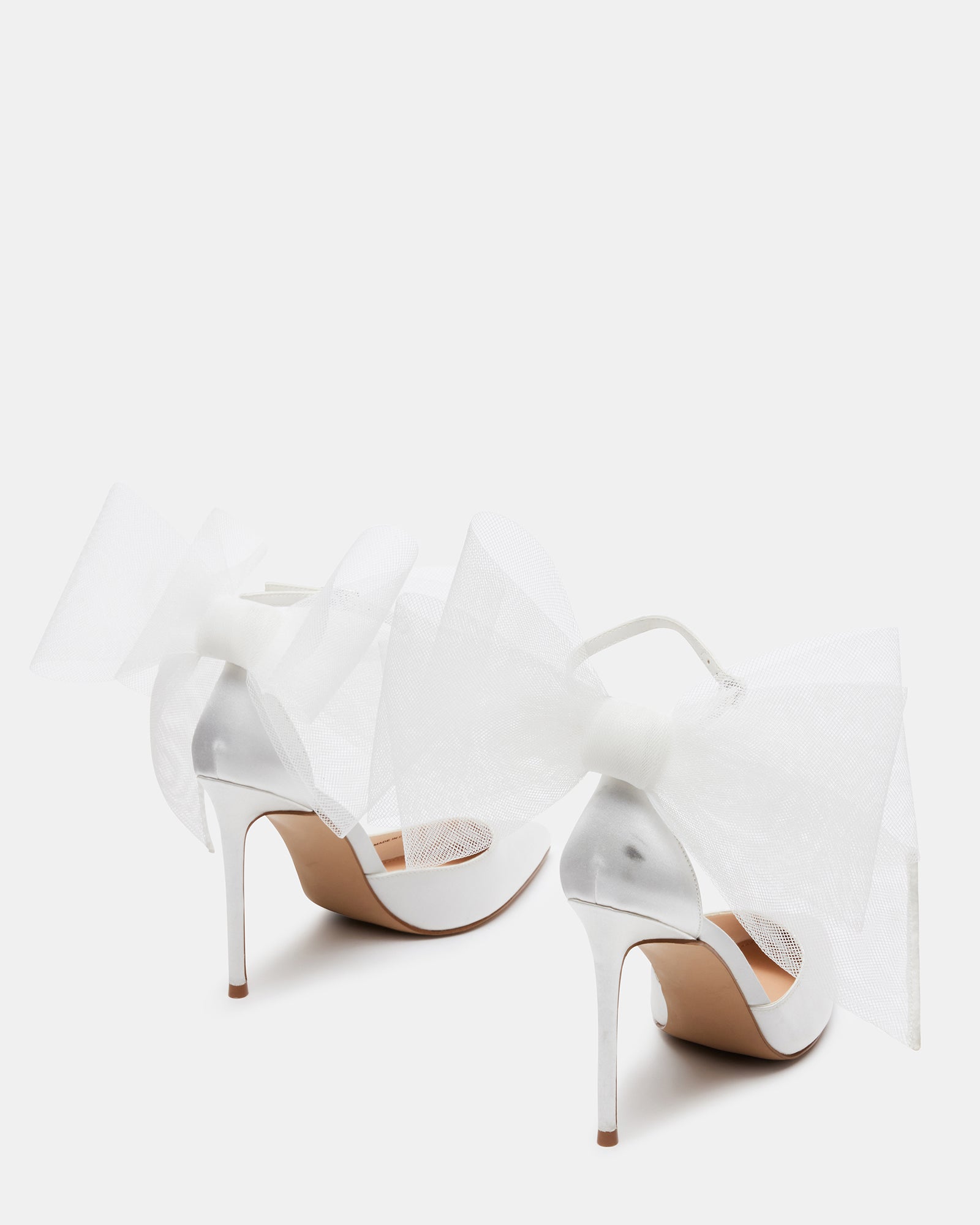 VALENTEEN WHITE FABRIC - Women's Shoes - Steve Madden Canada