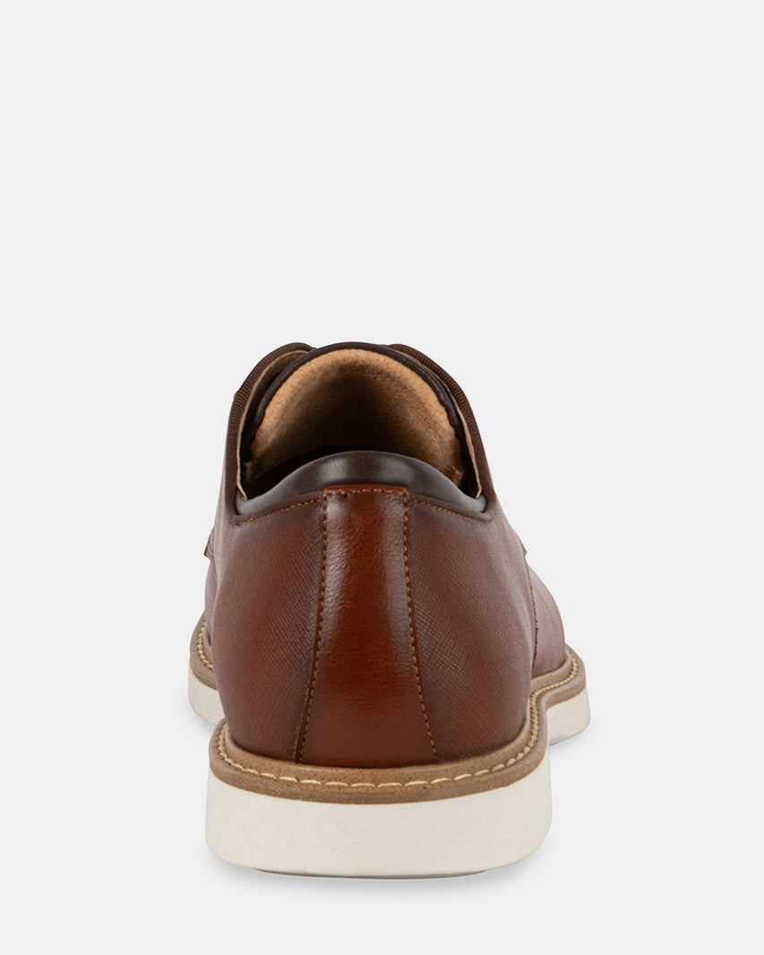 WAYWARD COGNAC - Men's Shoes - Steve Madden Canada