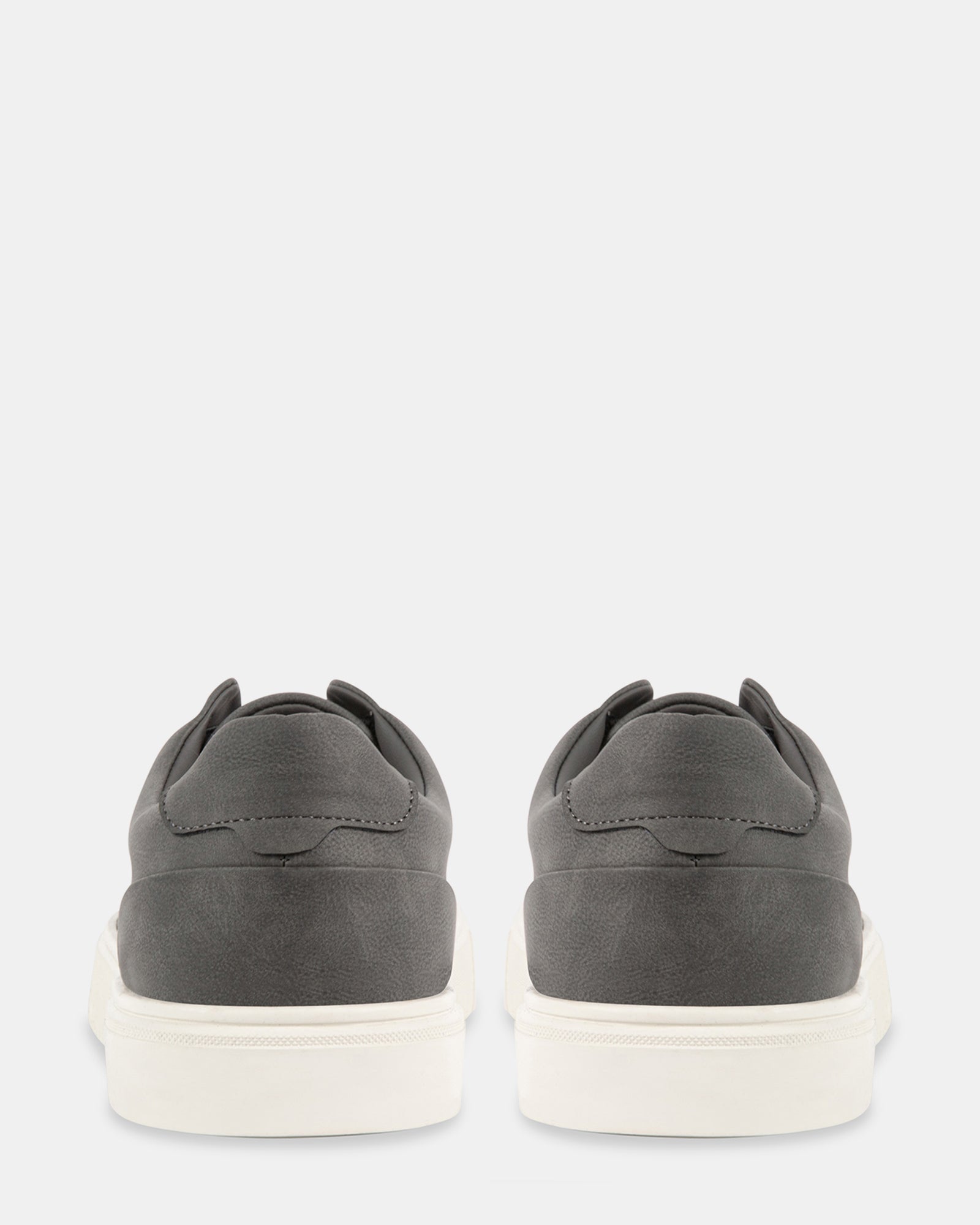 ZIGGYY GREY NUBUCK - Men's Shoes - Steve Madden Canada