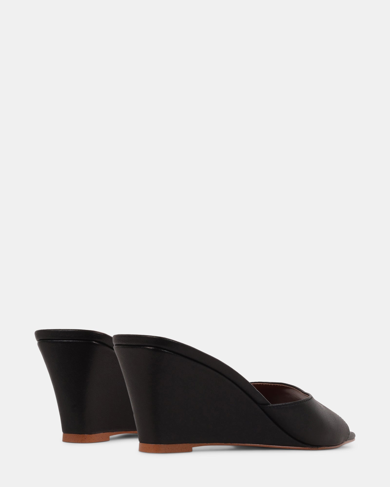 SELESTE BLACK LEATHER - Women's Shoes - Steve Madden Canada