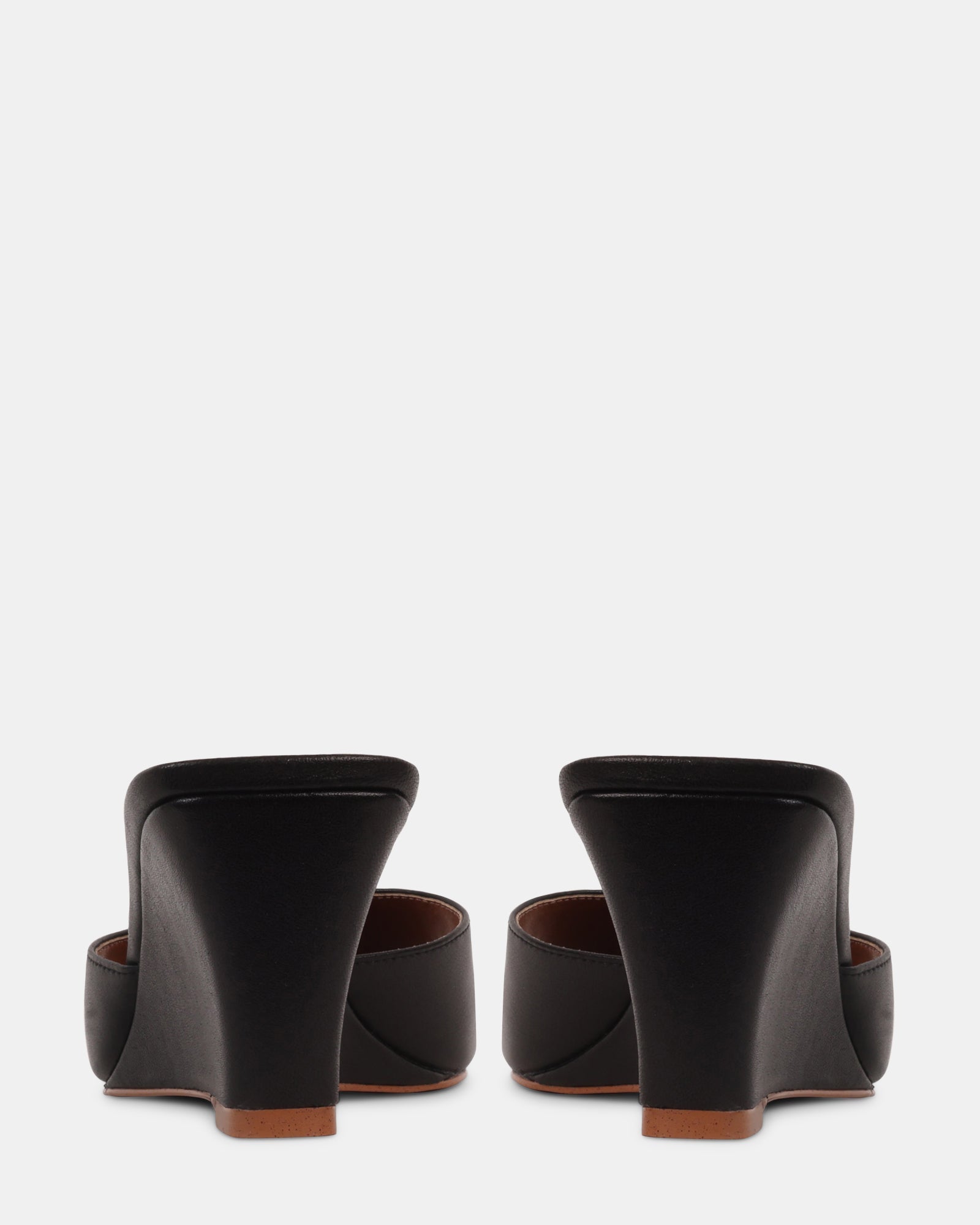 SELESTE BLACK LEATHER - Women's Shoes - Steve Madden Canada