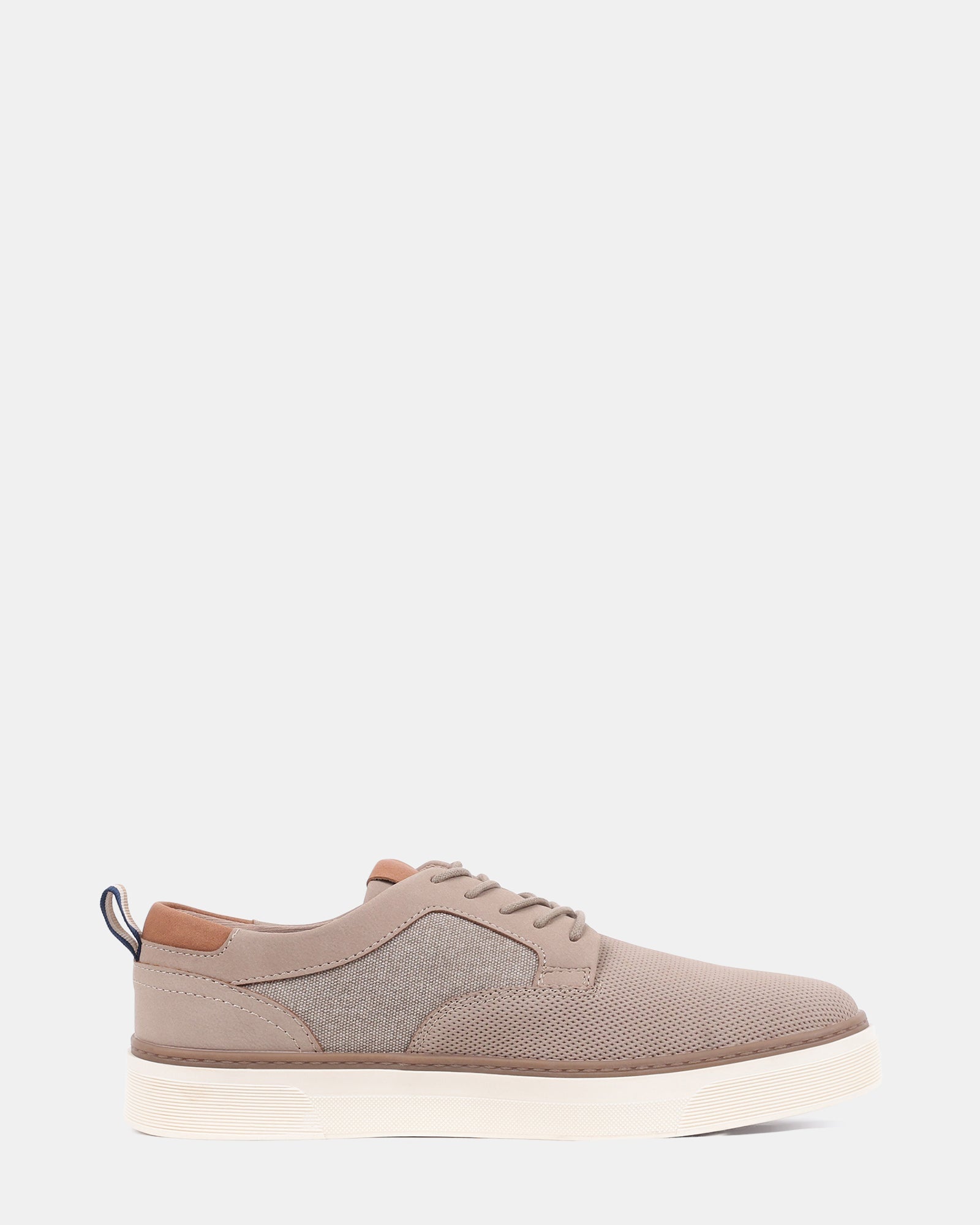 HASTINGSS TAUPE NUBUCK