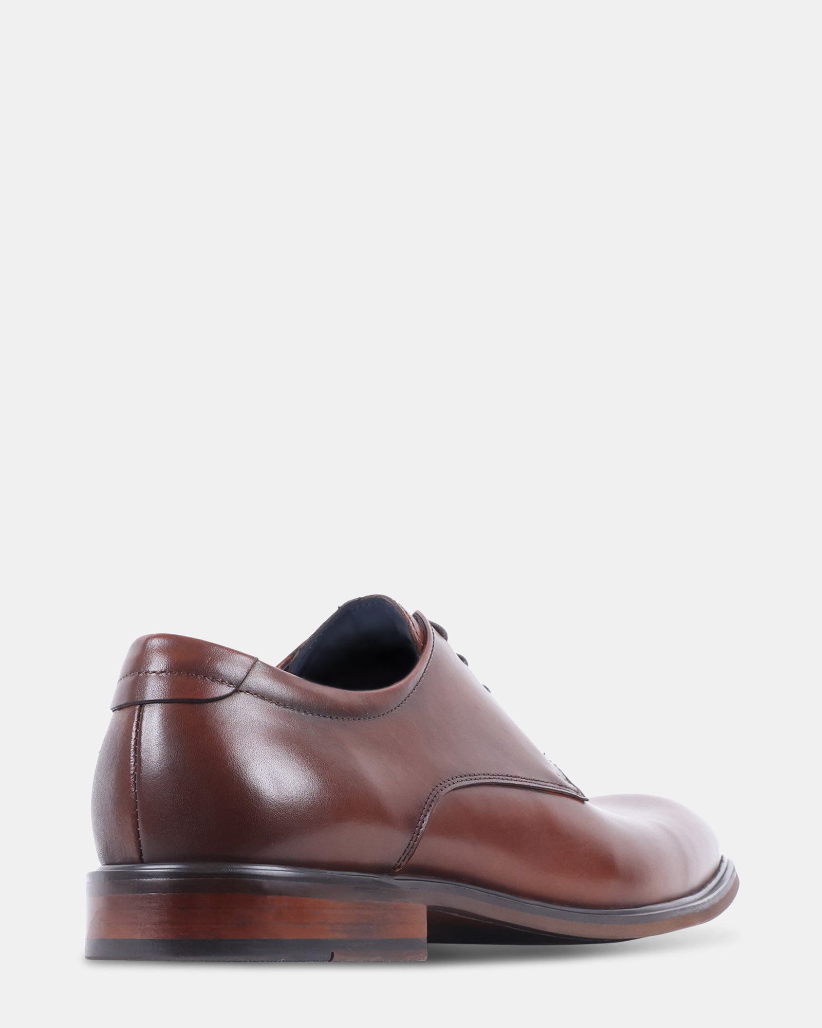 VICTOR TAN LEATHER - Men's Shoes - Steve Madden Canada
