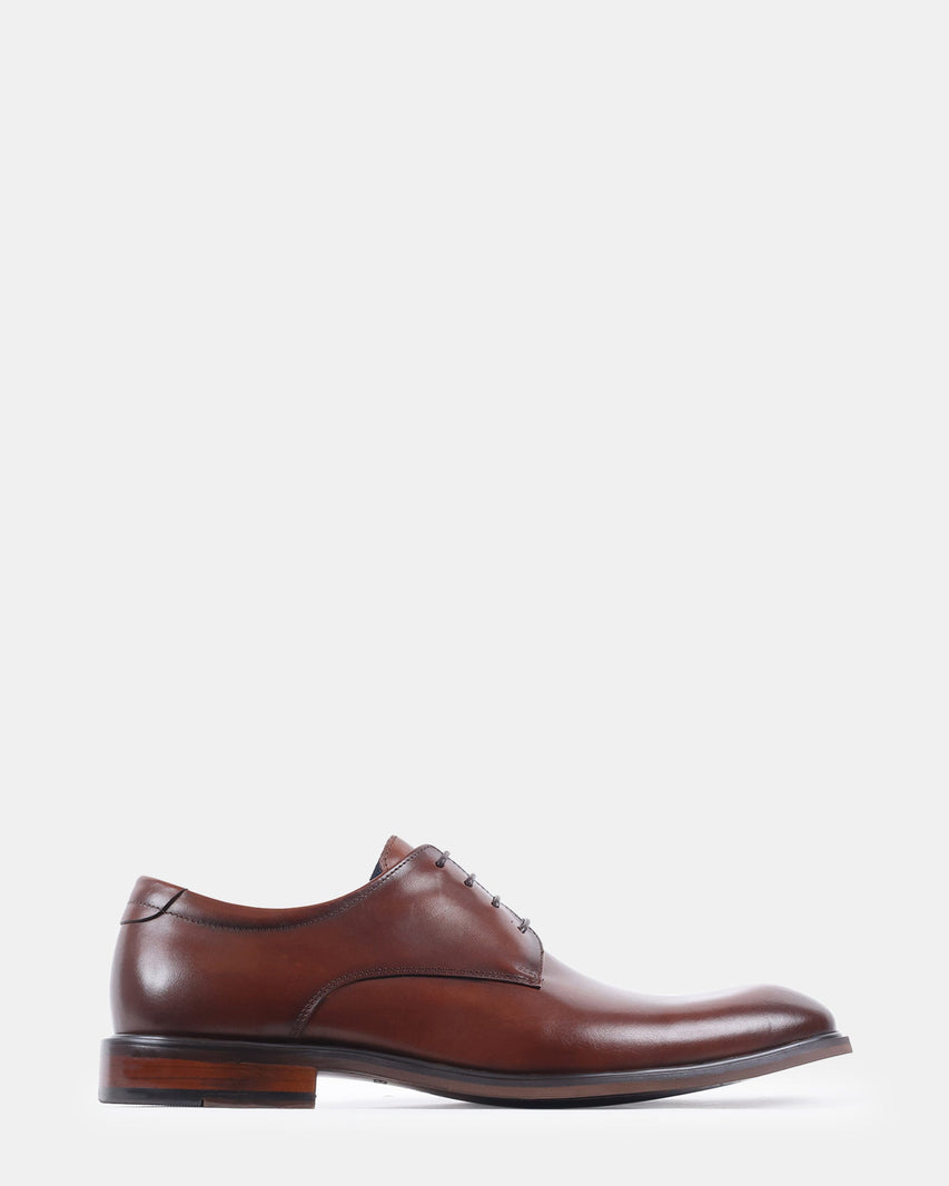 VICTOR TAN LEATHER - Men's Shoes - Steve Madden Canada