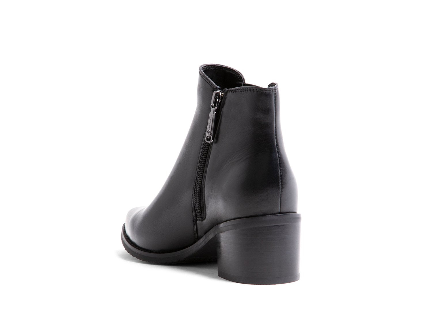 EMMY BLACK LEATHER - Shoes - Steve Madden Canada