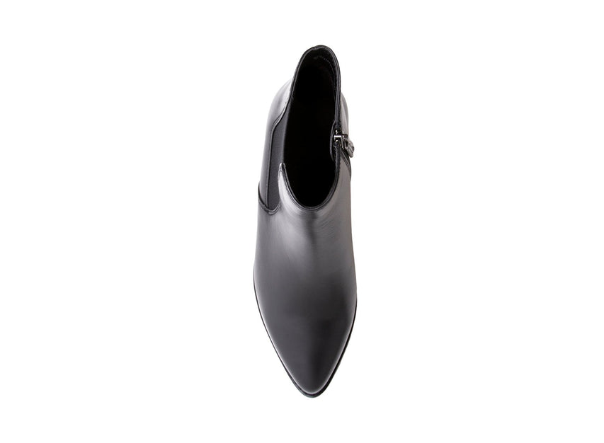 EMMY BLACK LEATHER - Shoes - Steve Madden Canada