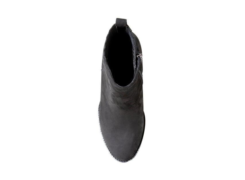 NIKII BLACK NUBUCK - Shoes - Steve Madden Canada