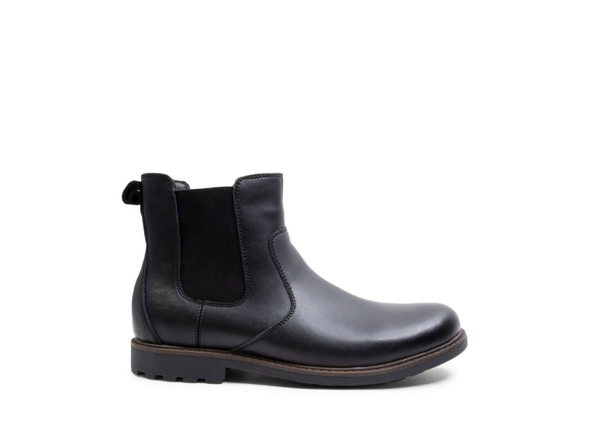 SHADE WATERPROOF BLACK LEATHER - Shoes - Steve Madden Canada