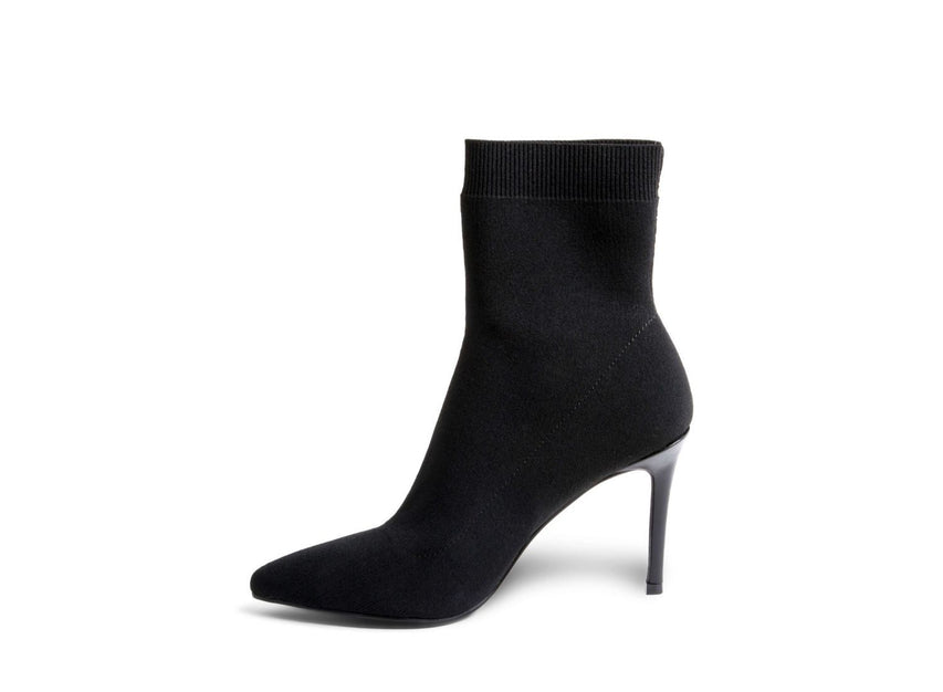 CLAIRE BLACK FABRIC - Shoes - Steve Madden Canada