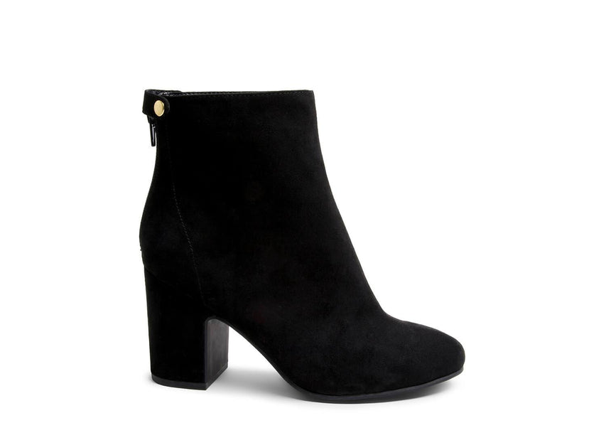 CONFIDENT BLACK -  - Steve Madden Canada
