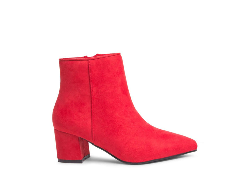 DALLASS RED - Shoes - Steve Madden Canada