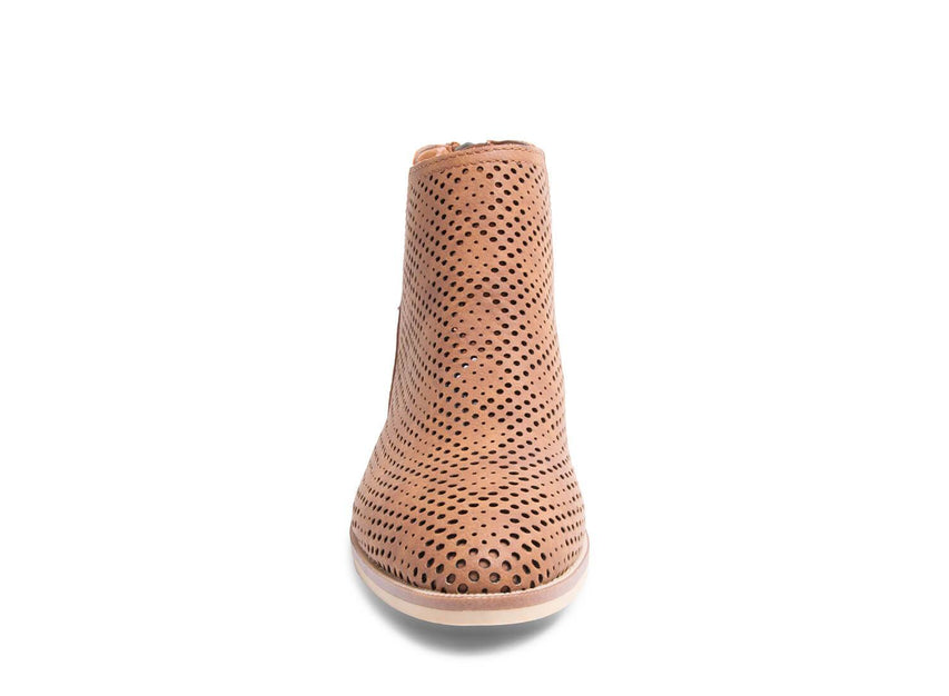 FLOURISH TAN - Shoes - Steve Madden Canada
