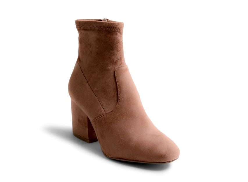 IBERIA TAN - Shoes - Steve Madden Canada