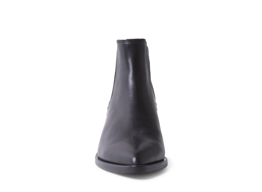 JINGLE BLACK LEATHER - Shoes - Steve Madden Canada