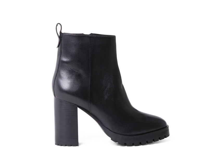 JONNIE BLACK LEATHER - Shoes - Steve Madden Canada