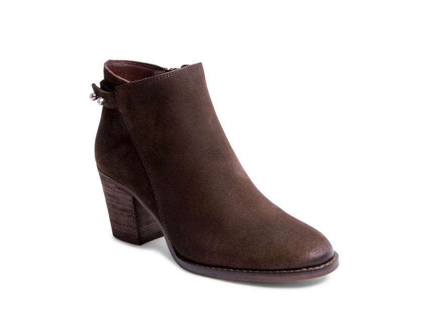 MADDYY BROWN NUBUCK - Shoes - Steve Madden Canada