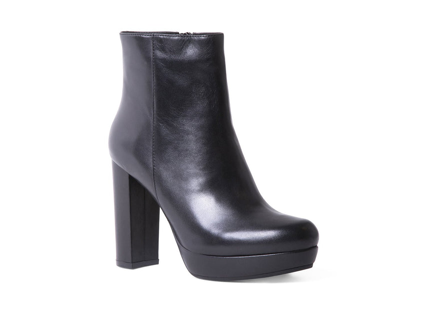 NANPURL BLACK LEATHER - Shoes - Steve Madden Canada