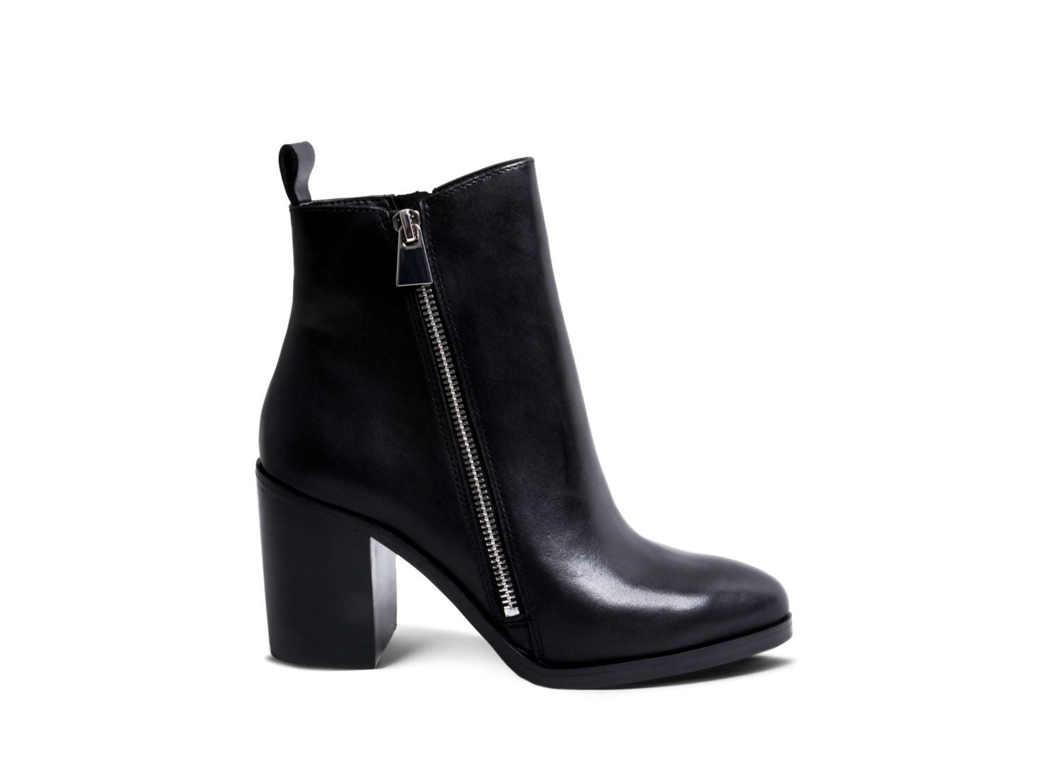 TISHAA BLACK LEATHER - Shoes - Steve Madden Canada