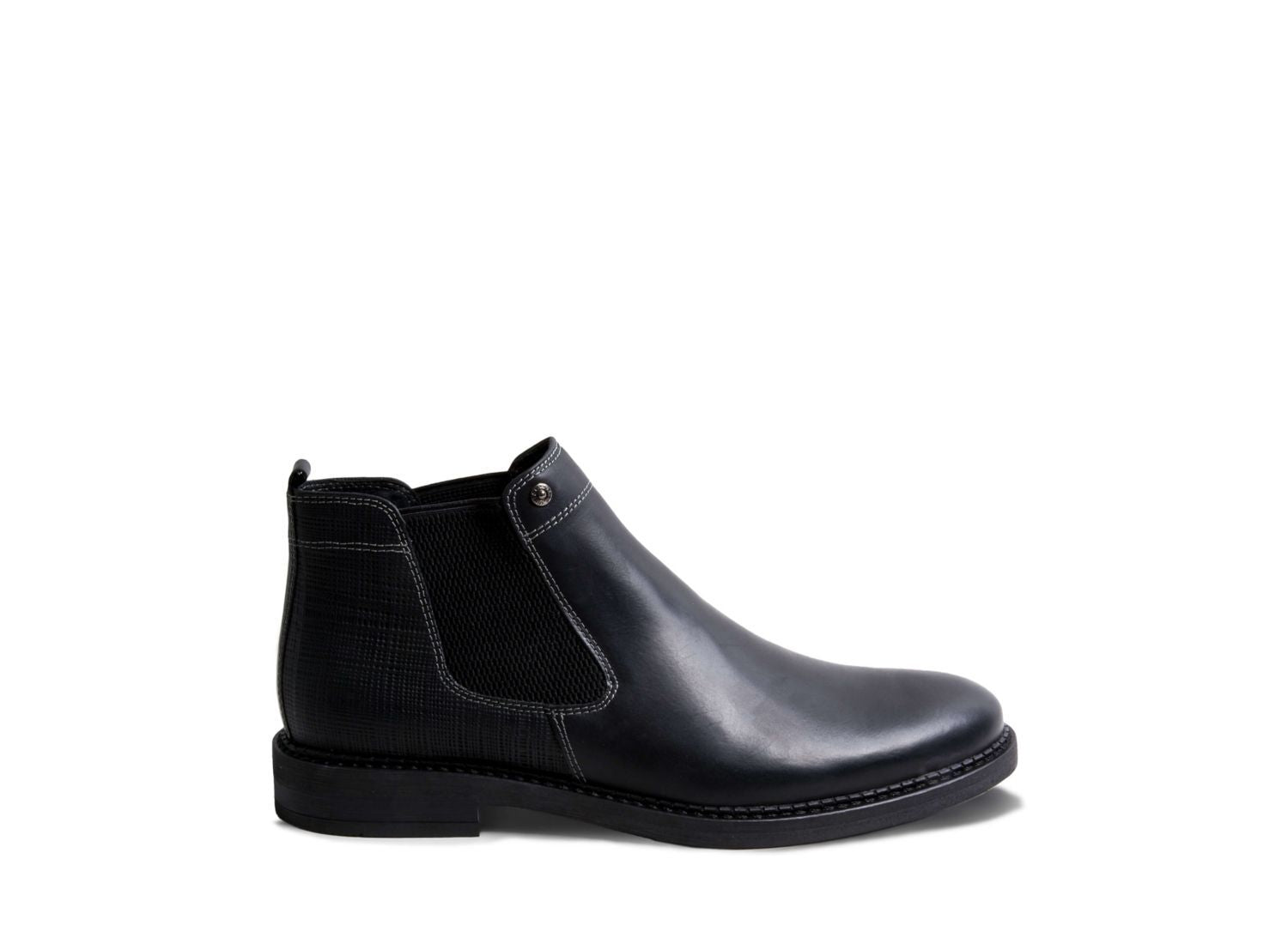 ASHTONN BLACK LEATHER - Shoes - Steve Madden Canada