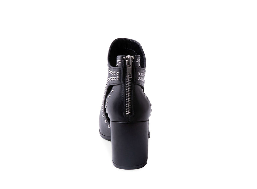 BEORE BLACK LEATHER - Shoes - Steve Madden Canada