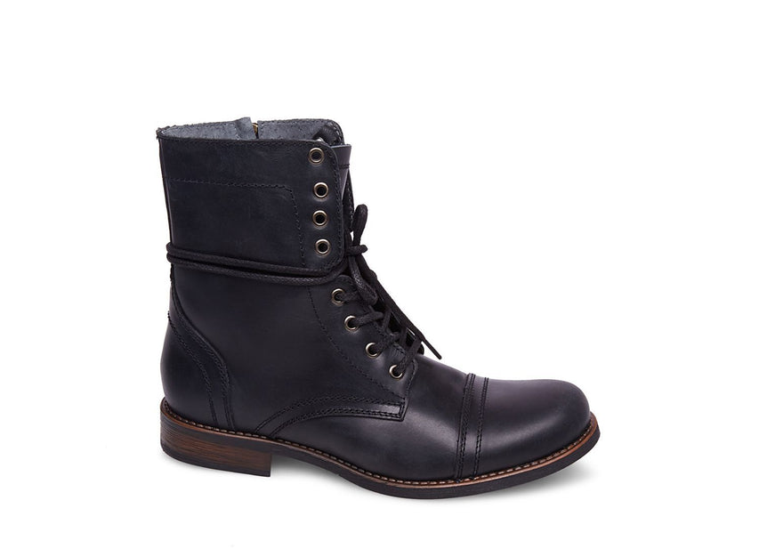 TROOPAH-C BLACK LEATHER - Shoes - Steve Madden Canada