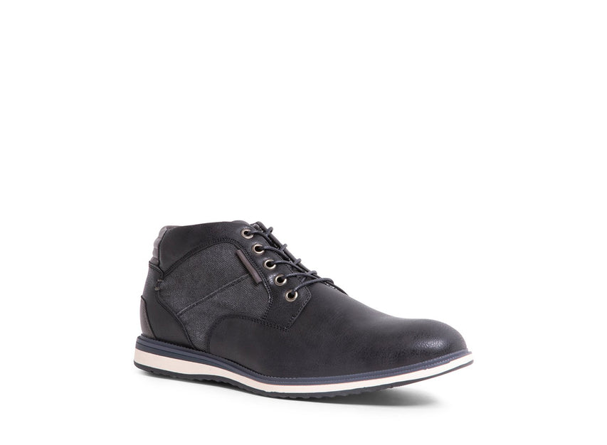 TUCKERR BLACK SYNTHETIC - Shoes - Steve Madden Canada