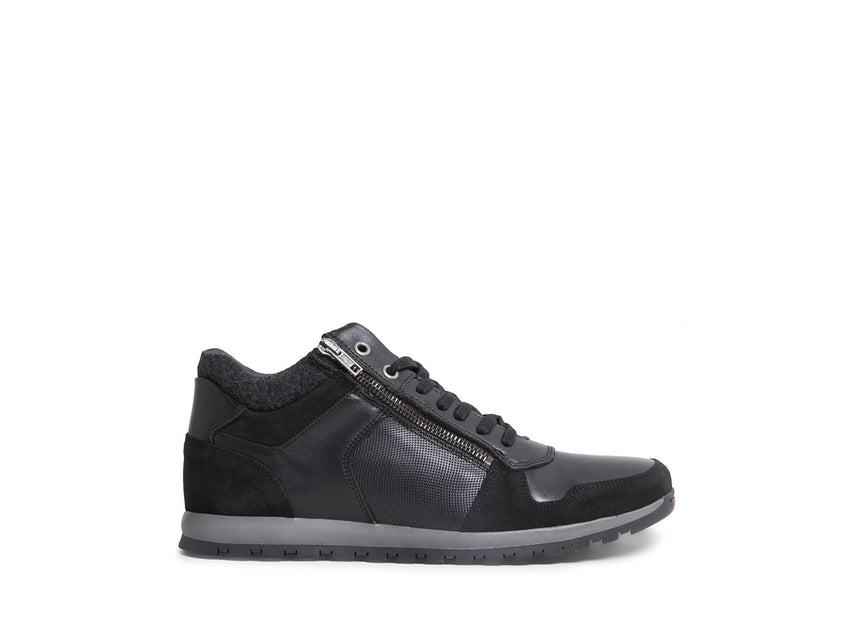 WILDURR BLACK LEATHER - Shoes - Steve Madden Canada