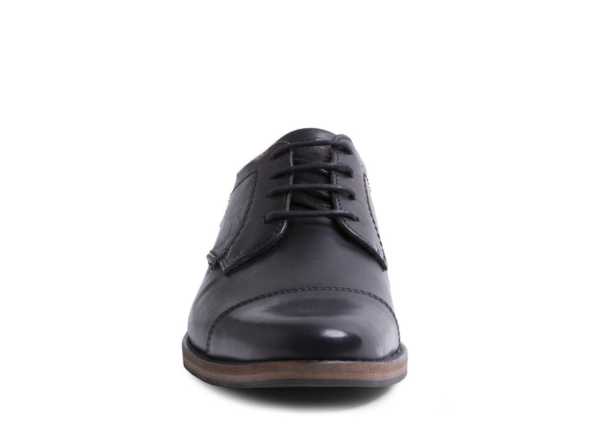 JOSSI BLACK LEATHER - Shoes - Steve Madden Canada