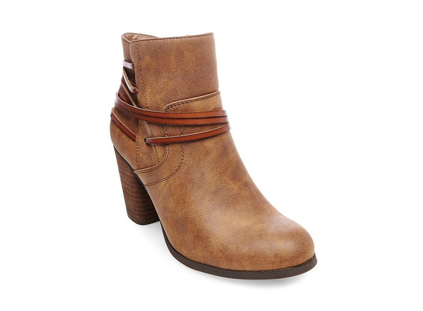 DENICE TAN - Shoes - Steve Madden Canada
