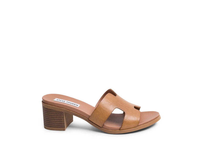 KELSIE TAN -  - Steve Madden Canada